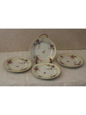 Vintage Hutschenreuther Bavaria 7587 Bread Plates - Set of 4